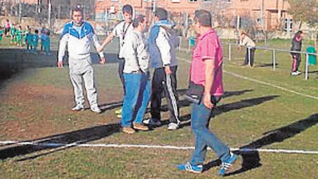 Altercado en un partido de fútbol aficionado disputado en León