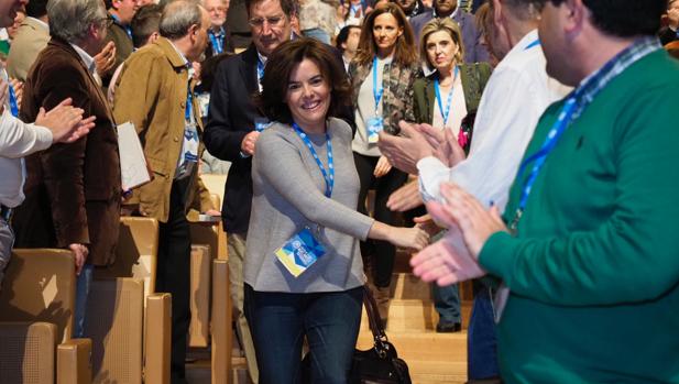 Soraya Sáenz de Santamaría a su llegada al Congreso regional del PP de Castilla y León