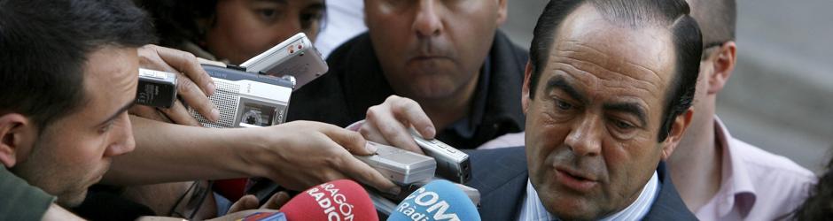 José Bono, en una imagen de 2008, tras testificar en el juicio del Yak 42