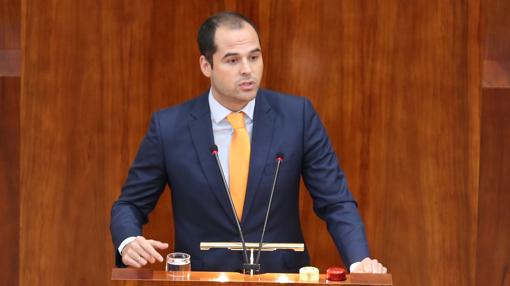 Ignacio Aguado, durante el pleno de debate de las enmiendas a la totalidad del presupuesto