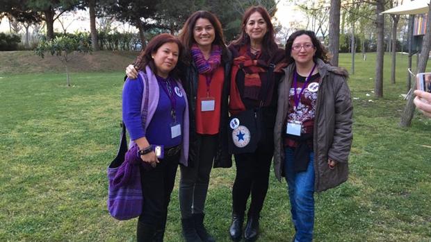 Integrantes de la corriente Reconéixer-nos en el VI Encuentro de Círculo Estatal de Feminismos de Podemos