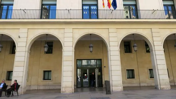 Imagen de archivo de la Audiencia de Alicante, donde se ha celebrado el juicio
