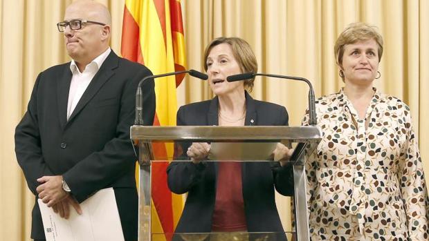 Corominas, Forcadell y Simó, en rueda de prensa desde el Parlamento de Cataluña