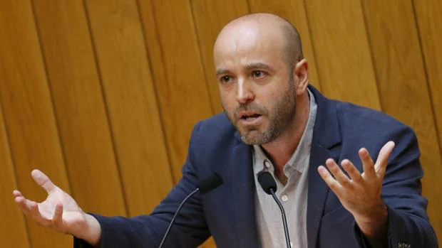 El portavoz de En Marea, Luís Villares, en el Parlamento