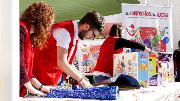 Imagen de una acción de la Cruz Roja en Valencia