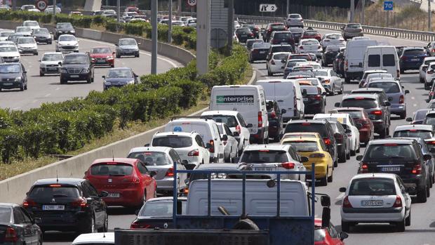 Mueren quince personas en accidentes de tráfico durante el puente de mayo