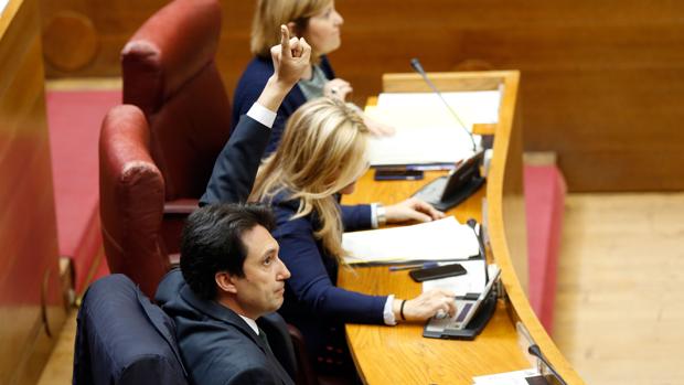 Vicente Betoret, Eva Ortiz e Isabel Bonig, en una imagen de archivo