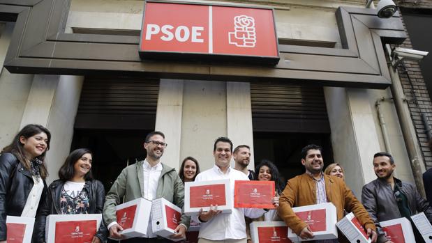 Los candidatos a liderar el PSOE debatirán el lunes 15 de mayo en Ferraz