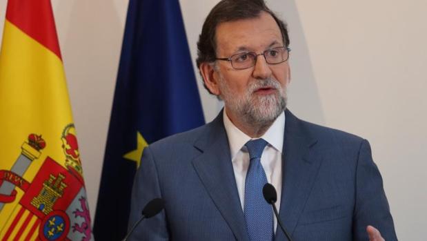 Rajoy desvela que Trump le ha invitado a la Casa Blanca y fijarán una fecha «en el futuro»