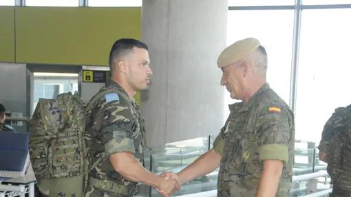 La emocionante despedida de la Brigada Canarias XVI rumbo al Líbano