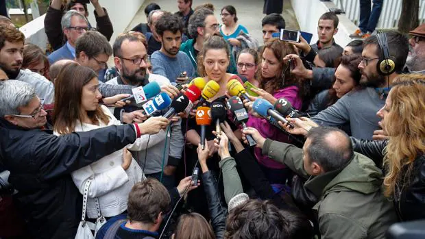 La Audiencia de Barcelona reabre causa contra la alcaldesa Berga por colgar la estelada
