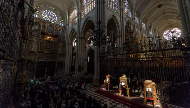 La X Batalla de Órganos, que bajo el título 30 Aniversario Toledo Patrimonio de la Humanidad, se celebró anoche en la Catedral de Toledo