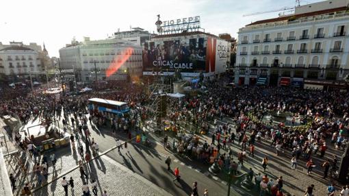 Imagen del la Puerta del Sol el sábado 20 de septiembre durante la concentración organizada por Podemos en apoyo a la moción de censura contra Mariano Rajoy