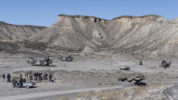 Militares desplazados sobre el territorio