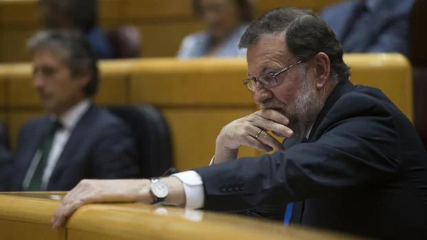 El presidente del Gobierno, Mariano Rajoy, en el Senado