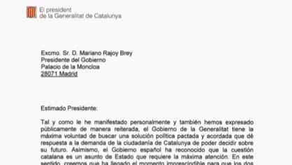 Puigdemont escribe a Rajoy: «Ha llegado el momento imprescindible» de negociar el referéndum