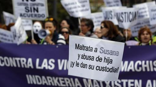 Una de las concentraciones en apoyo de Susana Guerrero