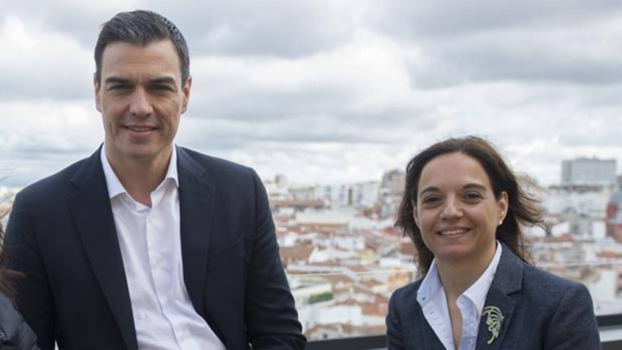 Pedro Sánchez y Sara Hernández