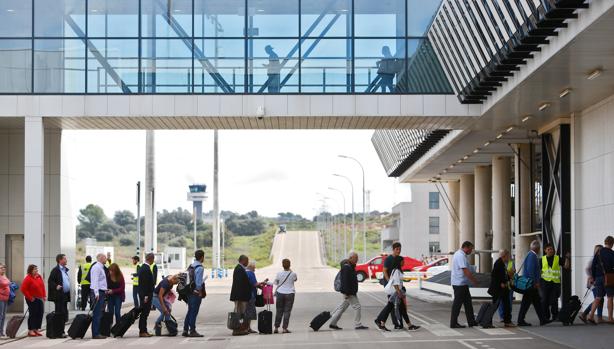 Imagen de la llegada de pasajeros al aeropuerto de Castellón