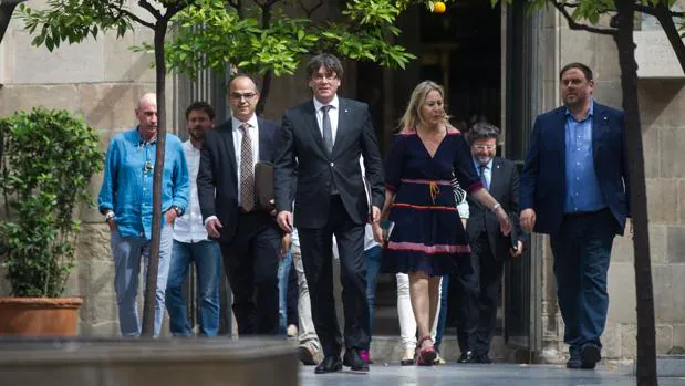 Puigdemont, el pasado lunes, antes de la reunión de los favorables al referéndum