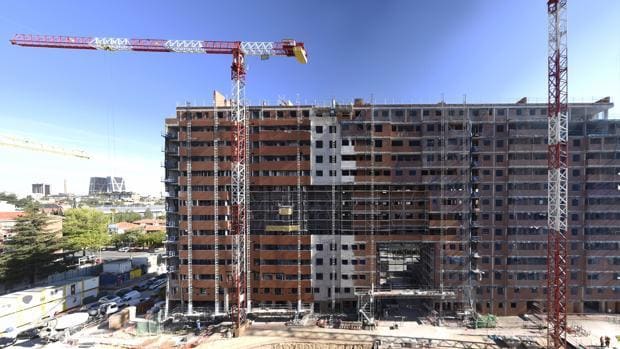 Construcción de un bloque de viviendas en Madrid