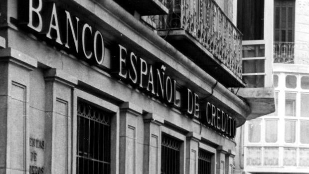 Cuando los bancos creaban en España una sucursal cada ocho horas