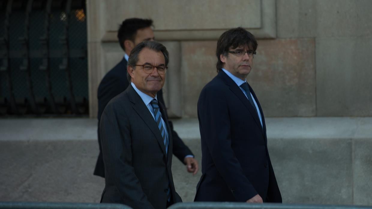 Carles Puigdemont y Artur Mas, en una imagen de archivo