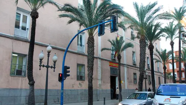 Imagen del cuartel de la Guardia Civil en Alicante