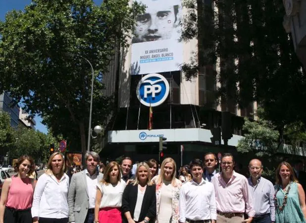 Homenaje del PP madrileño hoy, frente a la sede de la calle de Génova