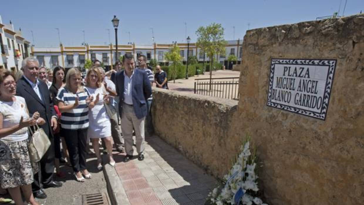 Imagen de archivo de una plaza de Sevilla dedicada a Miguel Ángel Blanco