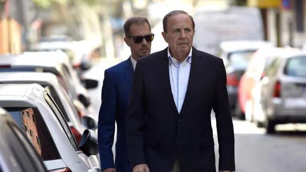 El expresidente del PP de Palma, José María Rodríguez, a su llegada a los juzgados de Palma