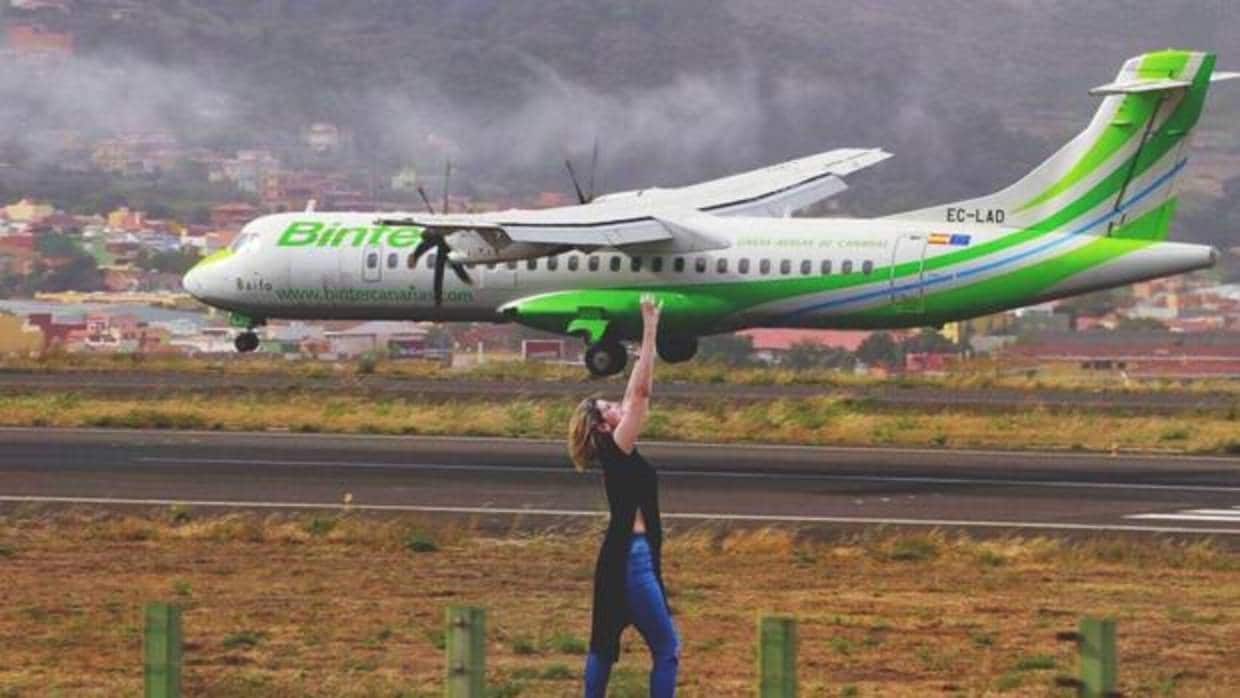 Un aparato de Binter, de nombre Baifo, llegando al Aeropuerto Tenerife Norte en julio