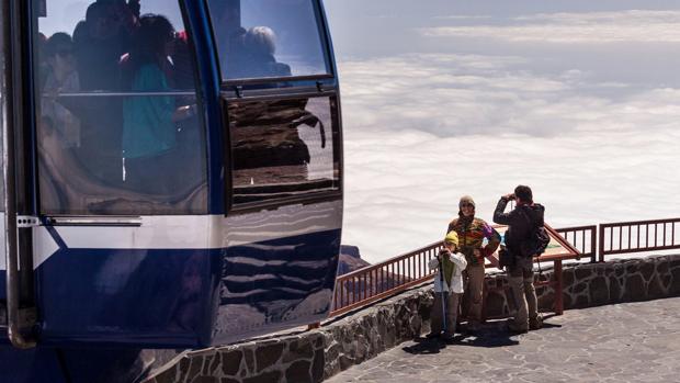 El teleférico del Teide, Tenerife, vuelve a funcionar