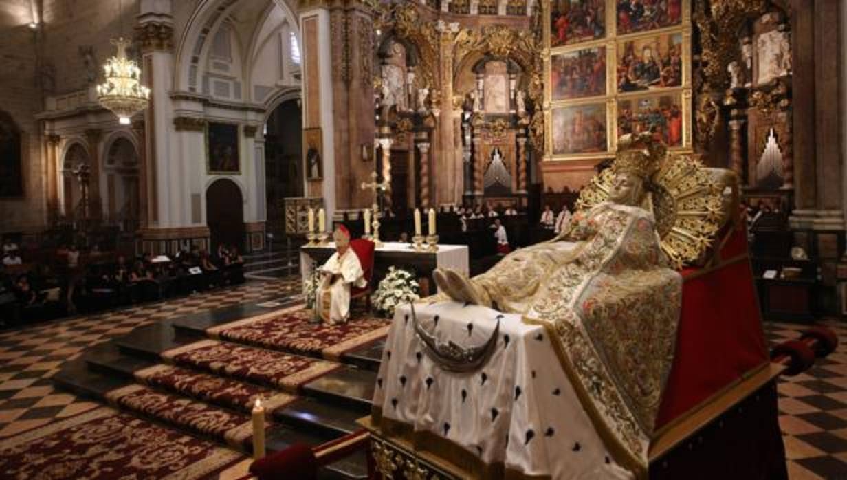 Imagen de la ceremonia celebrada por el cardenal Cañizares con motivo de la fiesta de la Asunción