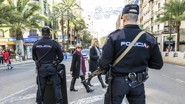 La Policía encuentra a dos niños de siete y doce años tras más de seis horas búsqueda en Alicante