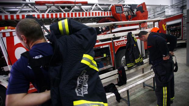 Una persona muere y otra resulta herida en un accidente de tráfico en Cullera