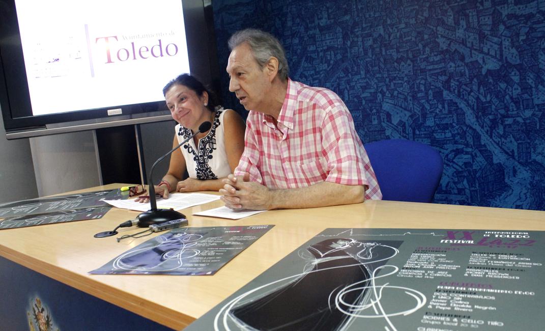González Cabezas acompañado de Chozas este miércoles en rueda de prensa