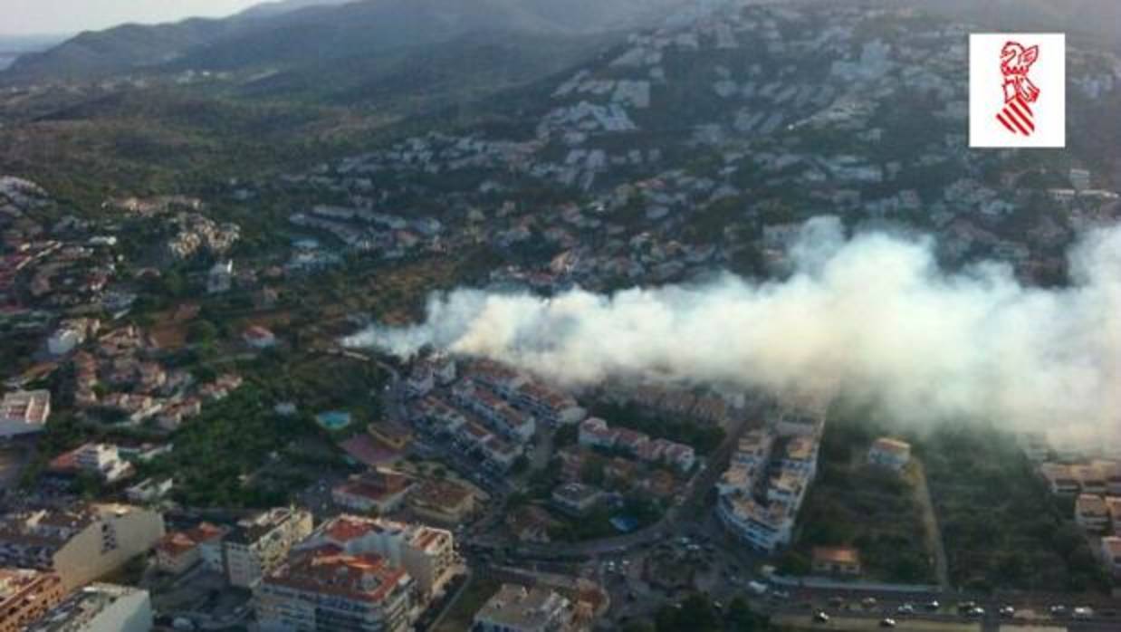 Imagen aérea de la zona del incendio en Peñíscola