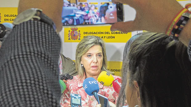 La delegada del Gobierno, María José Salgueiro, comparece ante los medios