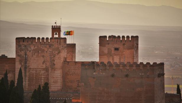 Arcos de seguridad para proteger la Alhambra de la amenaza yihadista