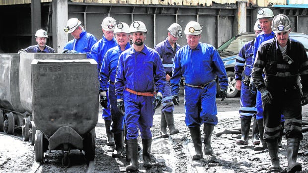 Tudanca recorrió las instalaciones de la Astur-leonesa en el Pozo Cerrero (Asturias) tras visitar Villablino