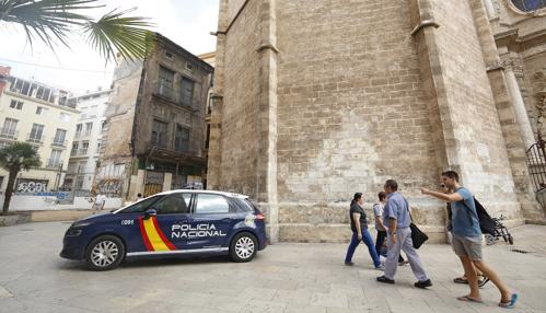 Imagen de un dispositivo de la Policía Nacional tomada este martes en Valencia