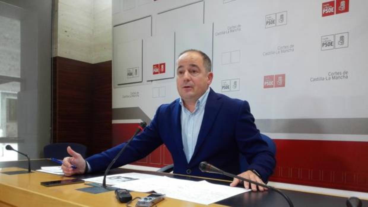 El diputado del PSOE de Albacete Emilio Sáez