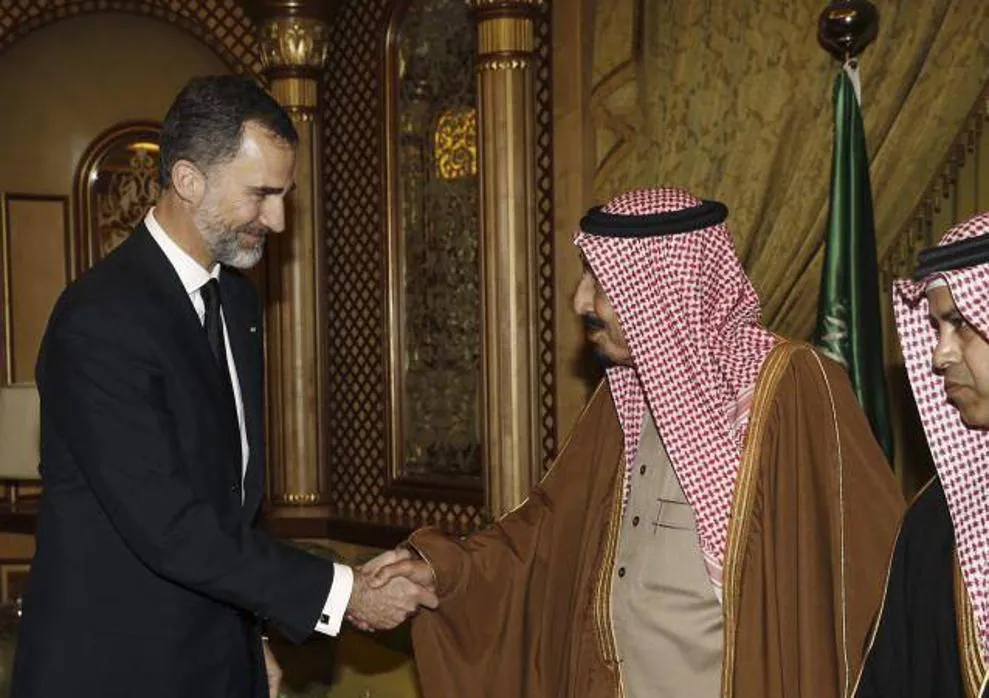 España y Arabia Saudí firman un acuerdo de cooperación de Defensa