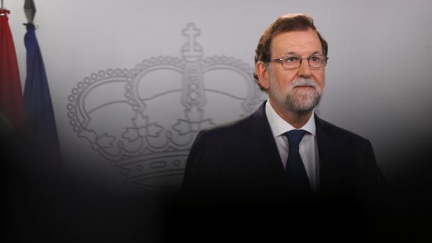 El Parlament pide investigar judicialmente a Rajoy por la «Operación Cataluña»