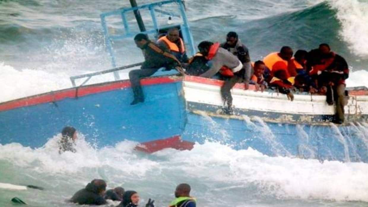 Autoridades de Marruecos intentan evitar la salida de un barco rumbo a Canarias en diciembre de 2015