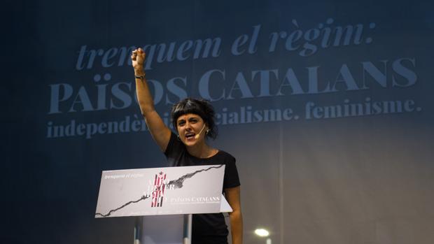 La CUP pide suspender la actividad parlamentaria en la campaña del referéndum