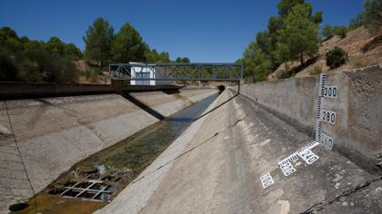 Tramo del trasvase Tajo-Segura a su paso por Tobarra