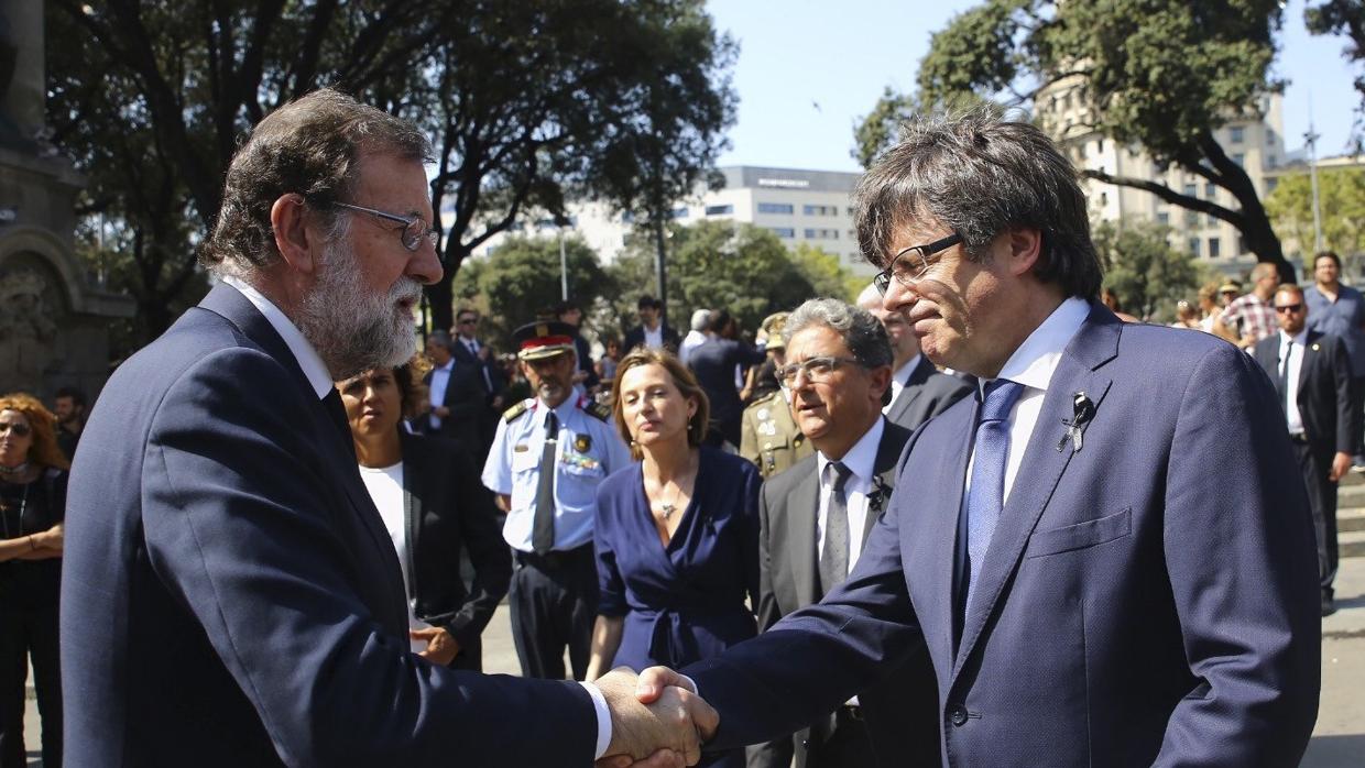 Los pasos y reacciones de la Generalitat y el Gobierno ante el referéndum ilegal del 1-O