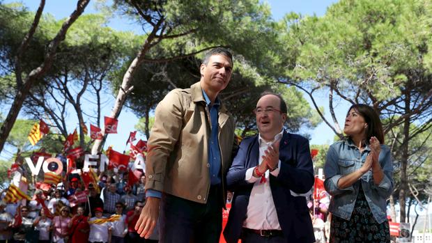 El PSOE duda sobre el 155, aunque ya no se cierra en banda a su aplicación